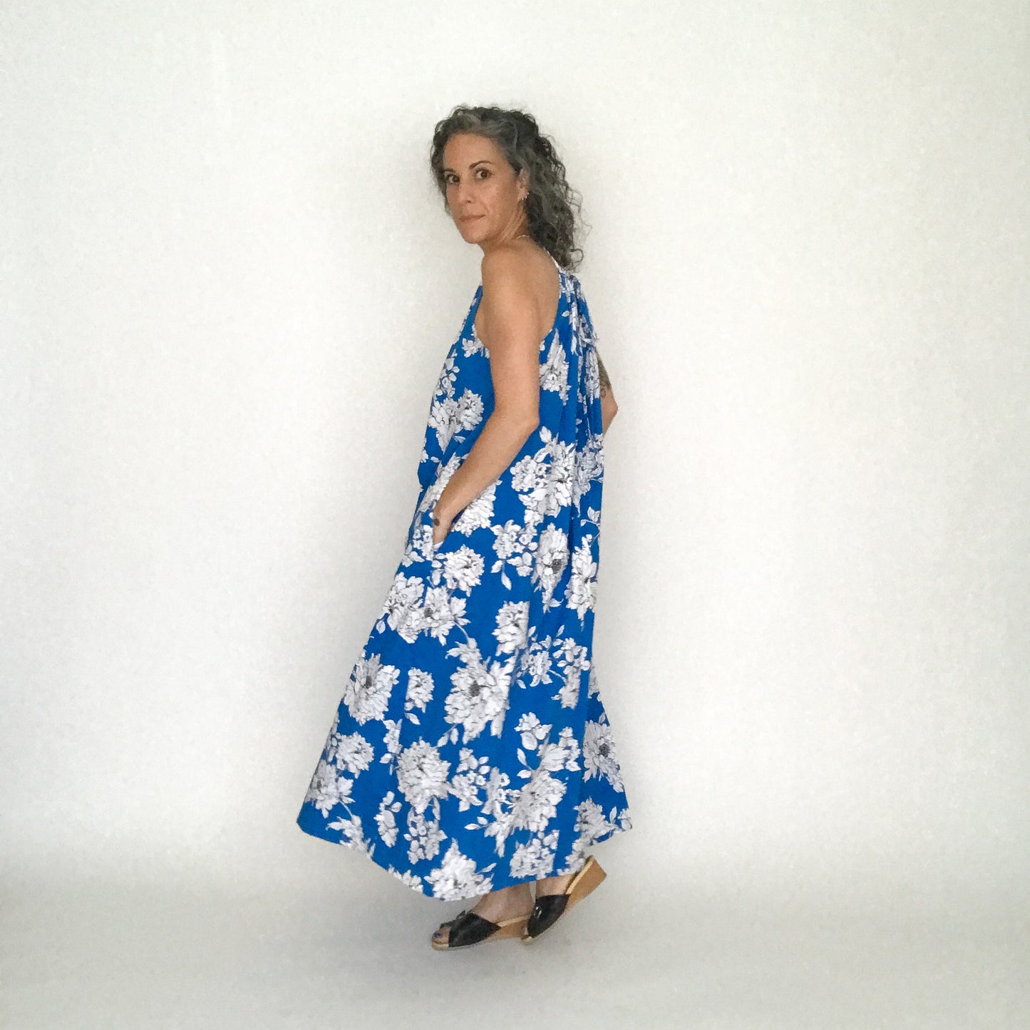 Summer House Dress in Color No 44