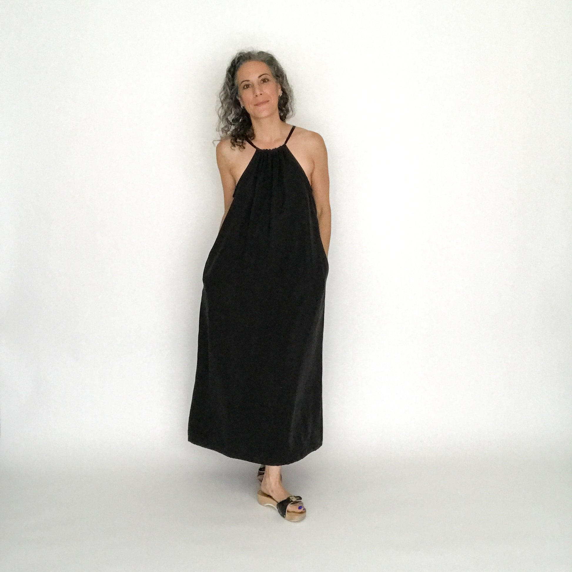 House of Lu Summer House Dress in Black Tencel in Size S/M.. 